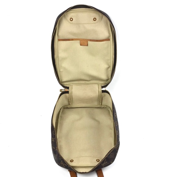 {Louis Vuitton} Monogram Excursion Travel Bag - Picture 6 of 8